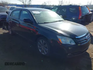 2006 Toyota Avalon XL with VIN 4T1BK36B96U089125, listed as a IAAI auction lot 41607680 with 112,090 mi miles and . Bid and sale history available at carsss.com. Image 1.