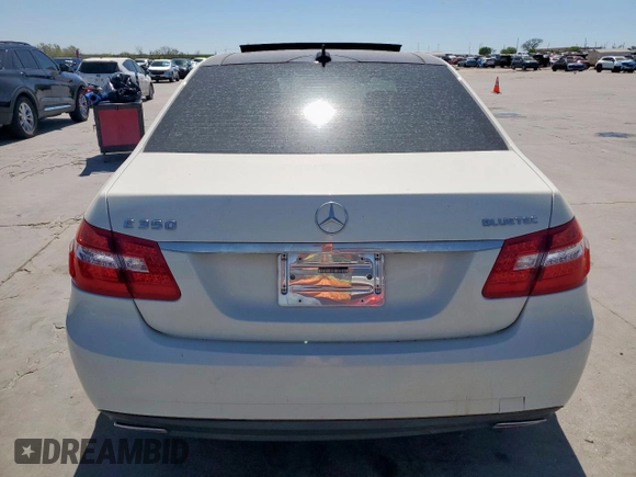 2011 Mercedes-Benz E 350 Luxury with VIN WDDHF2EB2BA492573, listed as a Copart auction lot 50381795 with 143,019 mi miles and Clean title. Bid and sale history available at DreamBid. Image 6.