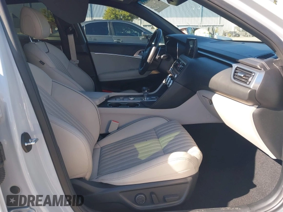 2022 Genesis G70 2.0T z VIN KMTG34TA4NU089493, wystawiony jako IAAI lot #41865826 z przebiegiem 36 366 mil mil oraz . Historia ofert i sprzedaży dostępna na DreamBid. Obrazek 5.