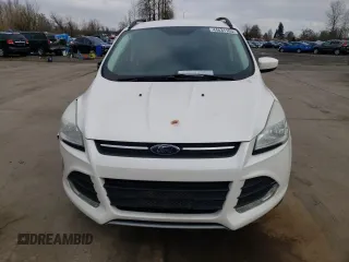2014 Ford Escape SE with VIN 1FMCU9GX2EUB46825, listed as a Copart auction lot 44631105 with 133,827 mi miles and Salvage Title. Bid and sale history available at carsss.com. Image 5.