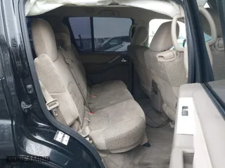 2012 Nissan Pathfinder SV with VIN 5N1AR1NB7CC605691, listed as a IAAI auction lot 41283702 with 145,943 mi miles. Bid and sale history available at carsss.com. Image 8.