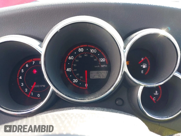 2005 Toyota Matrix STD with VIN 2T1KR32E65C550826, listed as a IAAI auction lot 42043050 with 164,291 mi miles and . Bid and sale history available at DreamBid. Image 7.