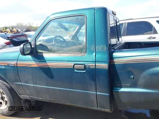 1998 Mazda B-Series Truck SX with VIN 4F4YR12C4WTM03287, listed as a IAAI auction lot 42182560 with 94,609 mi miles and . Bid and sale history available at DreamBid. Image 14.