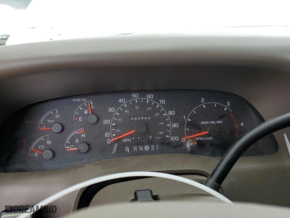 2000 Ford Super Duty F-250 XL with VIN 1FTNW21FXYEE06157, listed as a Copart auction lot 51273275 with 290,990 mi miles and Salvage Title. Bid and sale history available at carsss.com. Image 9.