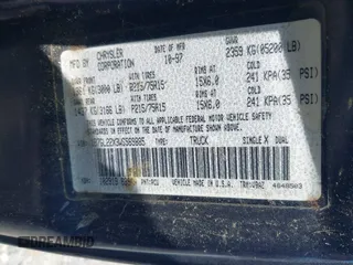 1998 Dodge Dakota SLT with VIN 1B7GL22X3WS569885, listed as a IAAI auction lot 42128994 with 1 mi miles. Bid and sale history available at carsss.com. Image 9.