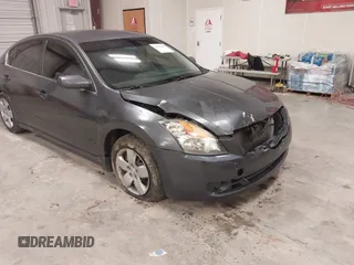 2007 Nissan Altima S with VIN 1N4AL21E37C140513, listed as a IAAI auction lot 41632649 with 159,852 mi miles and . Bid and sale history available at carsss.com. Image 1.