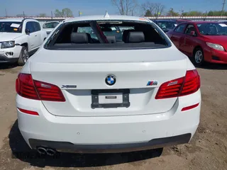2015 BMW 5 Series 528i xDrive with VIN WBA5A7C58FD626221, listed as a IAAI auction lot 41984654 with 157,578 mi miles and . Bid and sale history available at carsss.com. Image 16.