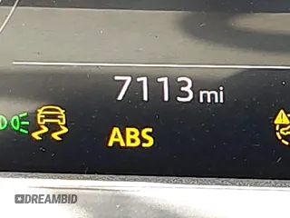 2024 Audi Q8 e-tron Prestige z VIN WA16ABGE6RB005963, wystawiony jako IAAI lot #42067970 z przebiegiem 7 113 mil mil oraz . Historia ofert i sprzedaży dostępna na DreamBid. Obrazek 15.