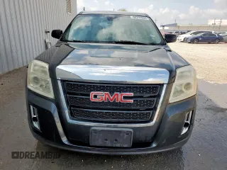 2014 GMC Terrain SLE z VIN 2GKALMEK1E6225141, wystawiony jako Copart lot #60292635 z przebiegiem 174 501 mil mil oraz Czysty tytuł • Clean title. Historia ofert i sprzedaży dostępna na DreamBid. Obrazek 5.