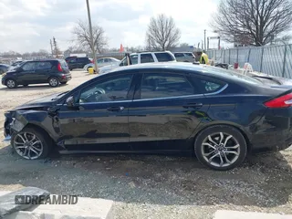2017 Ford Fusion SE with VIN 3FA6P0H90HR253779, listed as a IAAI auction lot 41893736 with 165,995 mi miles. Bid and sale history available at carsss.com. Image 14.
