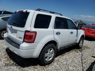 2008 Ford Escape XLT with VIN 1FMCU93148KB47296, listed as a Copart auction lot 58793065 with 116,218 mi miles and Salvage title. Bid and sale history available at DreamBid. Image 3.