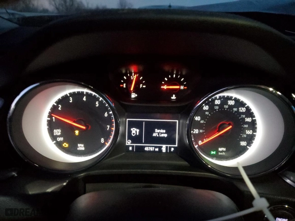 2019 Buick Regal TourX Preferred with VIN W04GU8SX0K1011972, listed as a Copart auction lot 82656914 with 45,797 mi miles and Clean Title. Bid and sale history available at carsss.com. Image 9.