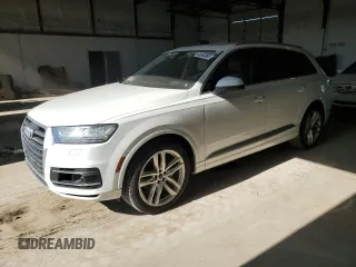 2017 Audi Q7 Prestige z VIN WA1VAAF70HD047931, wystawiony jako Copart lot #48360985 z przebiegiem 113 562 mil mil oraz Szkoda całkowita • Salvage title. Historia ofert i sprzedaży dostępna na DreamBid. Obrazek 1.