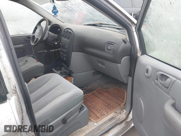 2005 Dodge Caravan SE with VIN 1D4GP25B15B390427, listed as a IAAI auction lot 41569266 with 184,805 mi miles and . Bid and sale history available at DreamBid. Image 5.