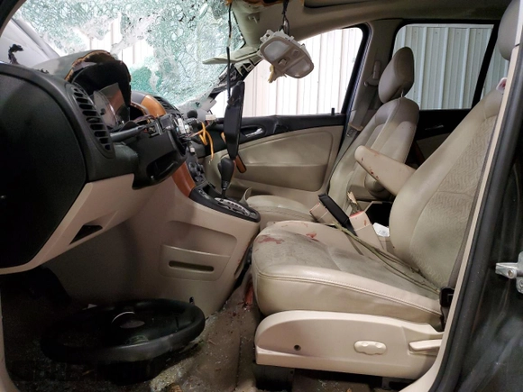 2007 Saturn VUE V6 with VIN 5GZCZ634X7S806476, listed as a Copart auction lot 45871685 with 0 mi miles and Salvage Title. Bid and sale history available at carsss.com. Image 7.