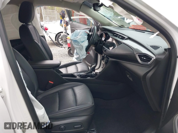 2021 Buick Encore GX Essence with VIN KL4MMGSL5MB039712, listed as a IAAI auction lot 41972324 with 57,362 mi miles and . Bid and sale history available at DreamBid. Image 5.