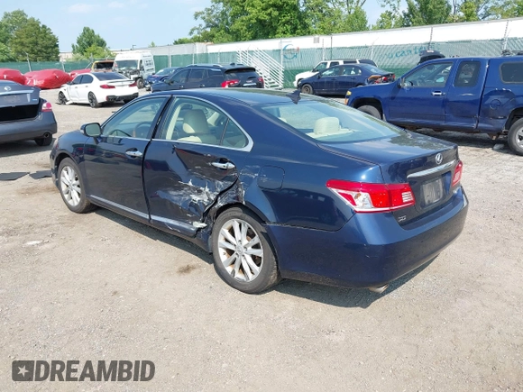 2011 Lexus ES 330 with VIN JTHBK1EG7B2437904, listed as a IAAI auction lot 42486692 with Not provided miles and . Bid and sale history available at DreamBid. Image 3.