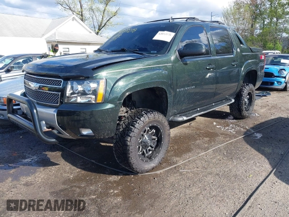 2013 Chevrolet Avalanche LT with VIN 3GNTKFE76DG195370, listed as a IAAI auction lot 42033278 with 159,167 mi miles and . Bid and sale history available at DreamBid. Image 18.