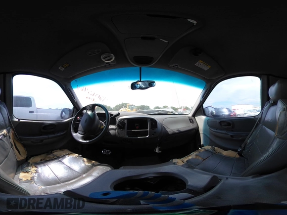 2002 Ford F-150 XL с VIN 1FTRX17W22NB51110, выставлен на аукционе IAAI как лот 42065464 с пробегом 346 583 миль миль и . История ставок и продаж доступна на DreamBid. Изображение 18.