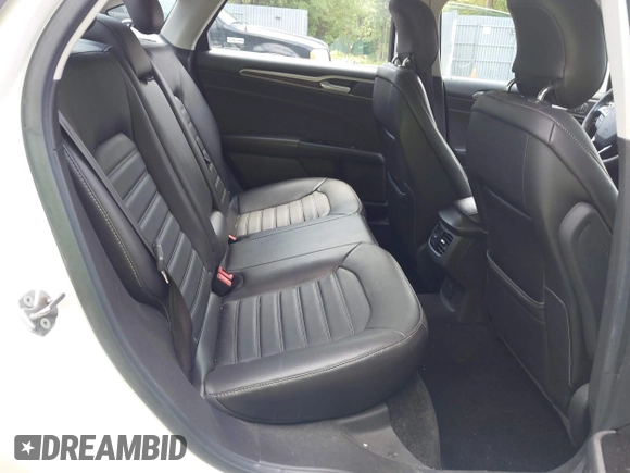 2013 Ford Fusion SE с VIN 3FA6P0HR0DR109983, выставлен на аукционе IAAI как лот 42791454 с пробегом 106 010 миль миль и . История ставок и продаж доступна на DreamBid. Изображение 8.