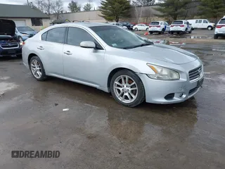 2010 Nissan Maxima 3.5 SV w/Premium Pkg with VIN 1N4AA5AP6AC843054, listed as a IAAI auction lot 41734459 with 194,123 mi miles. Bid and sale history available at carsss.com. Image 1.