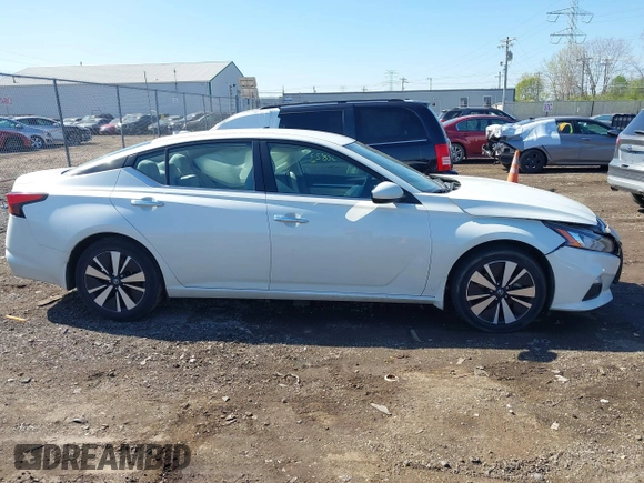2022 Nissan Altima SV with VIN 1N4BL4DV9NN339529, listed as a IAAI auction lot 42052823 with 62,558 mi miles and . Bid and sale history available at carsss.com. Image 14.