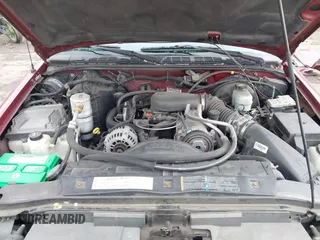 2004 GMC Sonoma SLS with VIN 1GTDT13X34K123566, listed as a IAAI auction lot 41811762 with 109,356 mi miles. Bid and sale history available at carsss.com. Image 10.