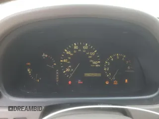 2002 Lexus RX 300 z VIN JTJHF10U020279184, wystawiony jako Copart lot #47606365 z przebiegiem 468 431 mil mil oraz Tytuł czysty. Historia ofert i sprzedaży dostępna na DreamBid. Obrazek 9.