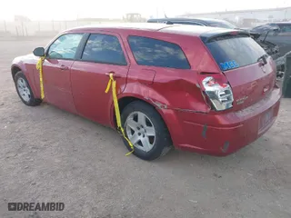 2005 Dodge Magnum SE with VIN 2D4FV48VX5H562089, listed as a IAAI auction lot 41881570 with 154,732 mi miles. Bid and sale history available at carsss.com. Image 3.