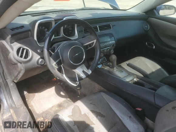 2011 Chevrolet Camaro 2LT с VIN 2G1FC1ED9B9133991, выставлен на аукционе Copart как лот 61664255 с пробегом 81 960 миль миль и Списание • Salvage title. История ставок и продаж доступна на DreamBid. Изображение 8.