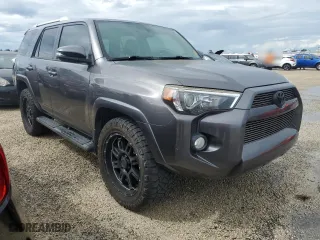 2017 Toyota 4Runner SR5 with VIN JTEZU5JR8H5154469, listed as a Copart auction lot 74082854 with 0 mi miles and Salvage Title. Bid and sale history available at carsss.com. Image 4.