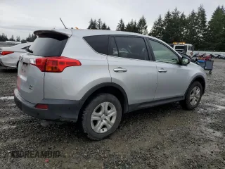 2015 Toyota RAV4 LE with VIN JTMBFREV0FJ035589, listed as a Copart auction lot 50051385 with 136,360 mi miles and Salvage Title. Bid and sale history available at DreamBid. Image 3.