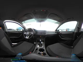 2020 Volkswagen Jetta S z VIN 3VWCB7BU7LM030563, wystawiony jako IAAI lot #42136203 z przebiegiem 52 649 mil mil oraz . Historia ofert i sprzedaży dostępna na DreamBid. Obrazek 19.