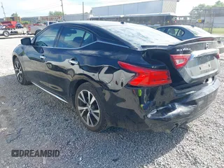 2016 Nissan Maxima SR z VIN 1N4AA6AP2GC426089, wystawiony jako IAAI lot #42314306 z przebiegiem 67 439 mil mil oraz . Historia ofert i sprzedaży dostępna na DreamBid. Obrazek 3.