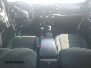 2019 Jeep Wrangler Unlimited Sport S with VIN 1C4HJXDG5KW505886, listed as a Copart auction lot 60511425 with 16,107 mi miles and Salvage title. Bid and sale history available at DreamBid. Image 8.
