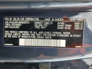 2022 Volvo XC90 Inscription z VIN YV4A22PL9N1833773, wystawiony jako Copart lot #56111825 z przebiegiem 34 640 mil mil oraz Szkoda całkowita • Salvage title. Historia ofert i sprzedaży dostępna na DreamBid. Obrazek 13.