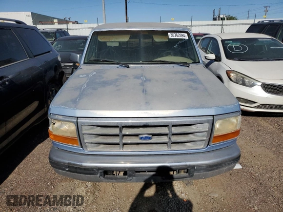 1996 Ford F-150 z VIN 1FTEX15N3TKA24720, wystawiony jako Copart lot #46451575 z przebiegiem Nie podano mil oraz Czysty tytuł • Clean title. Historia ofert i sprzedaży dostępna na DreamBid. Obrazek 5.