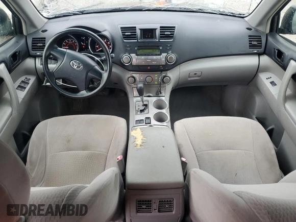 2008 Toyota Highlander z VIN JTEDS41A182046541, wystawiony jako Copart lot #57161875 z przebiegiem 193 431 mil mil oraz Nie do naprawy • Non repairable. Historia ofert i sprzedaży dostępna na DreamBid. Obrazek 8.