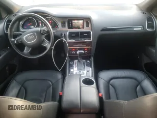 2015 Audi Q7 Vorsprung Edition with VIN WA1WGCFE5FD012716, listed as a Copart auction lot 46939455 with 151,612 mi miles and Salvage title. Bid and sale history available at DreamBid. Image 8.