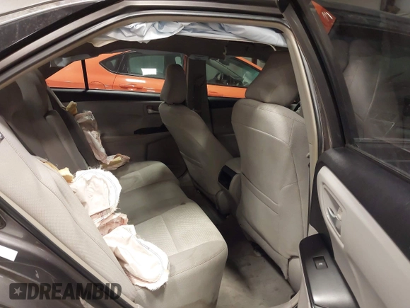 2015 Toyota Camry XLE with VIN 4T4BF1FK6FR465360, listed as a IAAI auction lot 41615471 with 166,584 mi miles. Bid and sale history available at carsss.com. Image 8.