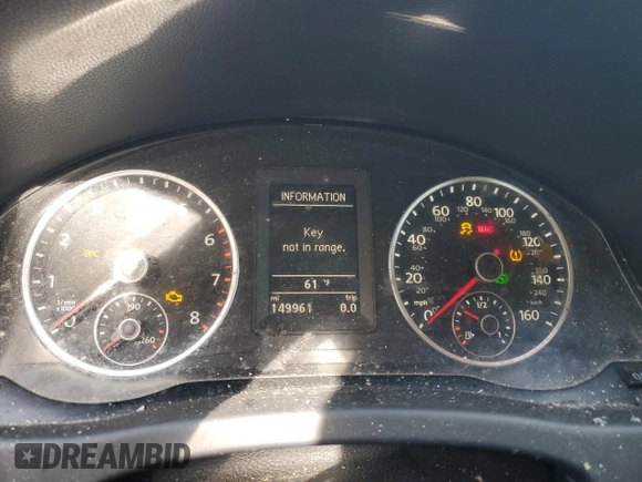 2016 Volkswagen Tiguan S with VIN WVGBV7AXXGW538299, listed as a Copart auction lot 54798525 with 149,961 mi miles and Clean Title. Bid and sale history available at DreamBid. Image 9.