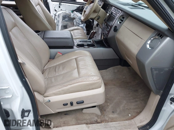 2014 Ford Expedition EL XLT with VIN 1FMJK1J53EEF49292, listed as a IAAI auction lot 41859198 with 245,918 mi miles. Bid and sale history available at carsss.com. Image 5.