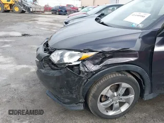 2017 Honda HR-V LX with VIN 3CZRU6H3XHM714198, listed as a IAAI auction lot 41490988 with 122,643 mi miles. Bid and sale history available at carsss.com. Image 17.