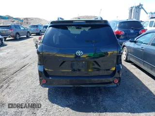 2015 Toyota Sienna SE with VIN 5TDXK3DC4FS581586, listed as a IAAI auction lot 41893274 with 263,577 mi miles. Bid and sale history available at carsss.com. Image 16.