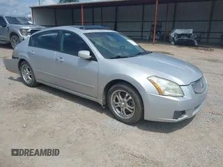 2007 Nissan Maxima SE z VIN 1N4BA41E67C856845, wystawiony jako IAAI lot #42115531 z przebiegiem 153 954 mil mil oraz . Historia ofert i sprzedaży dostępna na DreamBid. Obrazek 1.