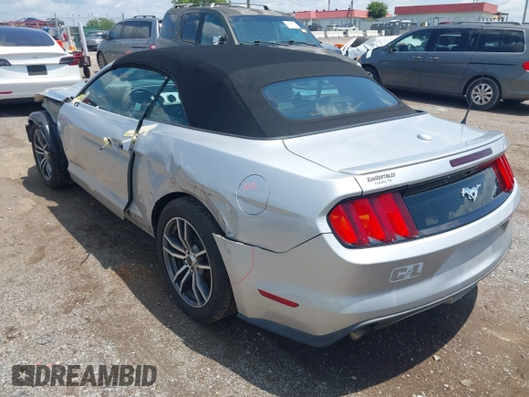 2017 Ford Mustang EcoBoost Premium z VIN 1FATP8UH6H5279739, wystawiony jako IAAI lot #42647755 z przebiegiem 91 724 mil mil oraz . Historia ofert i sprzedaży dostępna na DreamBid. Obrazek 3.