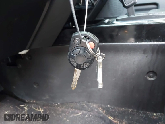 2009 Ford Escape Limited с VIN 1FMCU94G39KC30643, выставлен на аукционе IAAI как лот 42297225 с пробегом 161 758 миль миль и . История ставок и продаж доступна на DreamBid. Изображение 11.