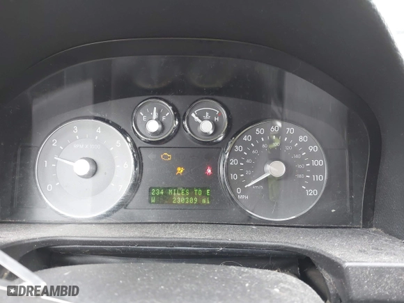 2007 Mercury Milan Premier with VIN 3MEHM08157R618377, listed as a IAAI auction lot 41995725 with 230,309 mi miles. Bid and sale history available at carsss.com. Image 7.