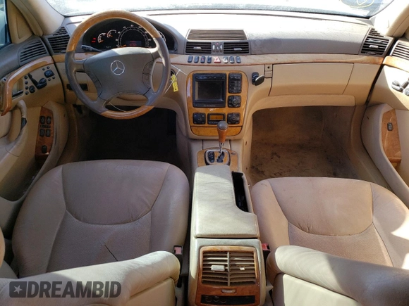2002 Mercedes-Benz S-Class 4.3L with VIN WDBNG70J42A284800, listed as a Copart auction lot 87298664 with 186,866 mi miles and Salvage Title. Bid and sale history available at carsss.com. Image 8.