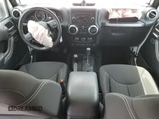 2018 Jeep Wrangler Unlimited Sahara z VIN 1C4BJWEGXJL838339, wystawiony jako Copart lot #54161375 z przebiegiem 70 556 mil mil oraz Szkoda całkowita • Salvage title. Historia ofert i sprzedaży dostępna na DreamBid. Obrazek 8.